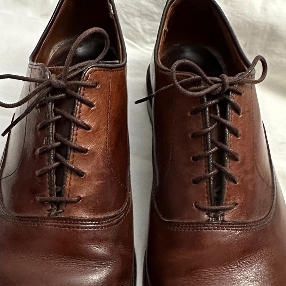 Allen Edmonds Park Avenue Cap-Toe Oxford Dress Shoe - Picture 4 of 10